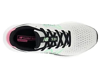 520 v8 Running Shoe