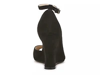 Winchell Wedge Sandal