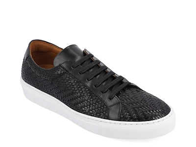 Classic Sneaker