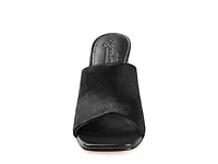 Deena Sandal