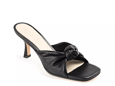 Finlee Sandal