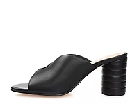 Karah Sandal