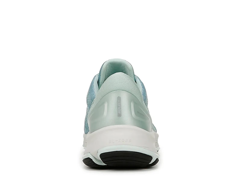 Devotion X Walking Sneaker