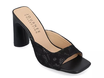 Daivia Sandal