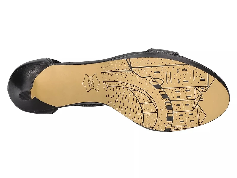 Everly Sandal