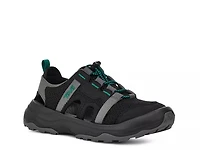 Outflow Sneaker