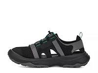 Outflow Sneaker