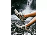 Outflow Sneaker