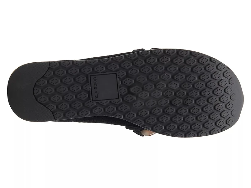 Jhenee Platform Sneaker
