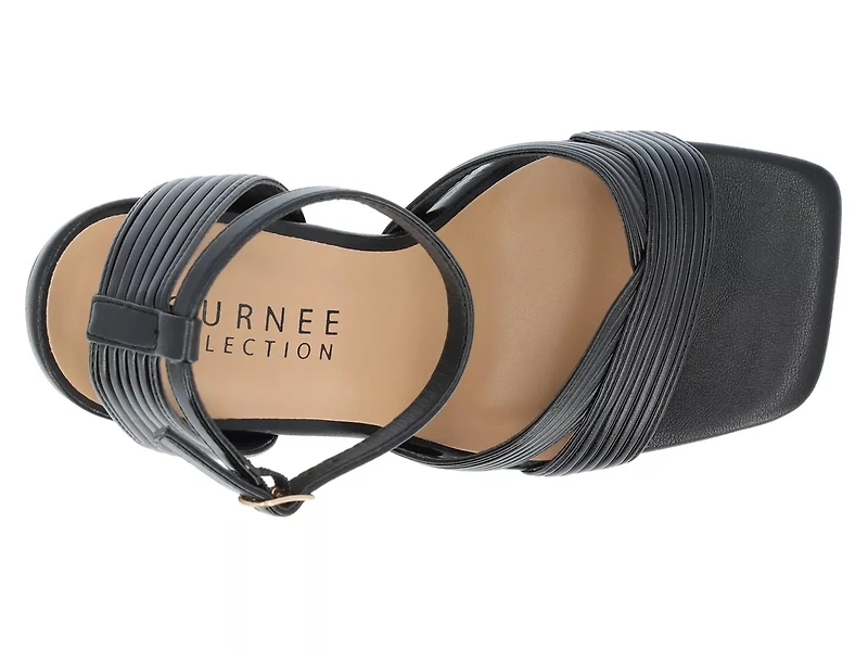 Annett Sandal