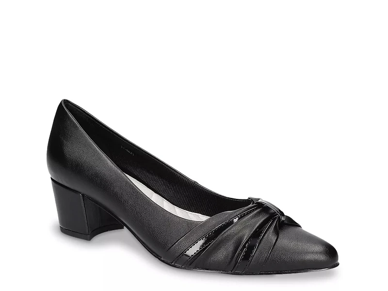 Millie Pump