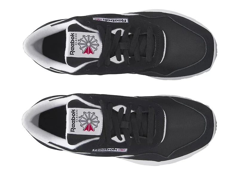 Classic Nylon Heritage Running Shoe