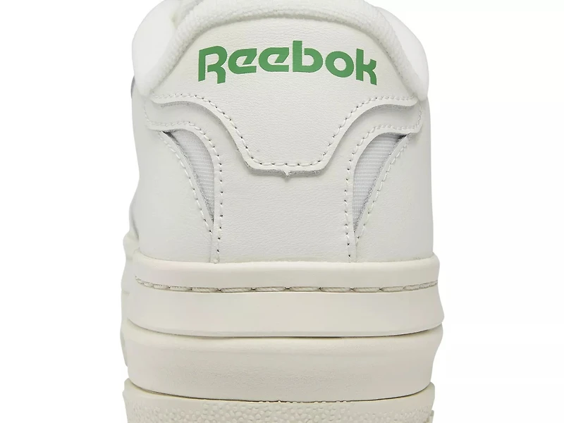 Club C Extra Sneaker