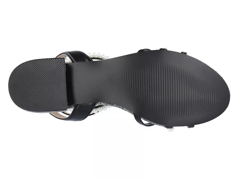 Tulsi Sandal