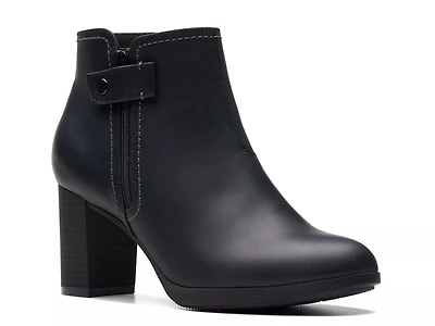 Bayla Glow Bootie