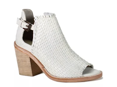Zest Fully Sandal