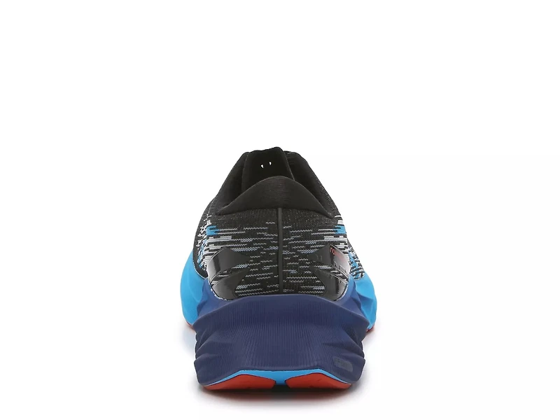 Novablast 3 Running Shoe