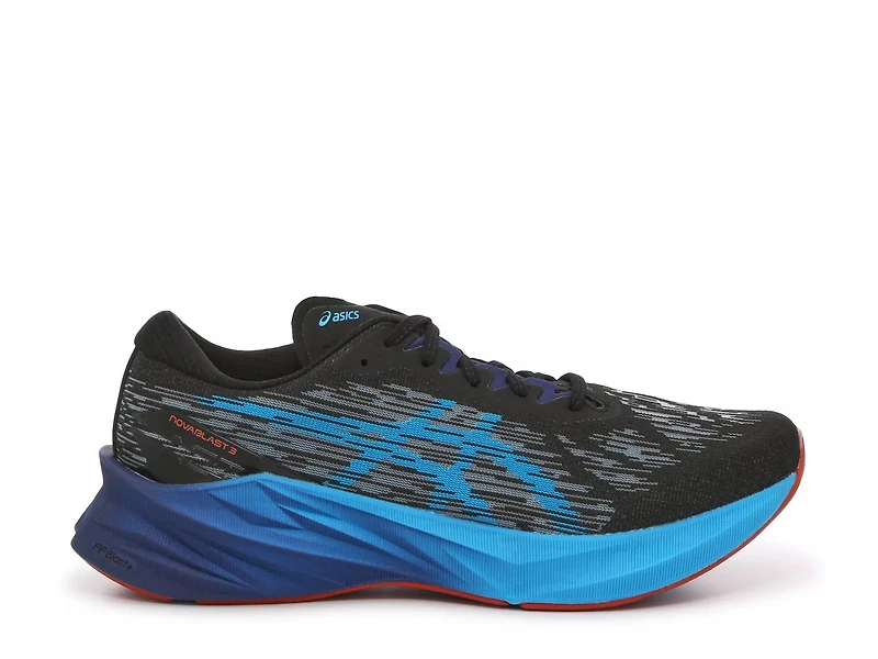 Novablast 3 Running Shoe