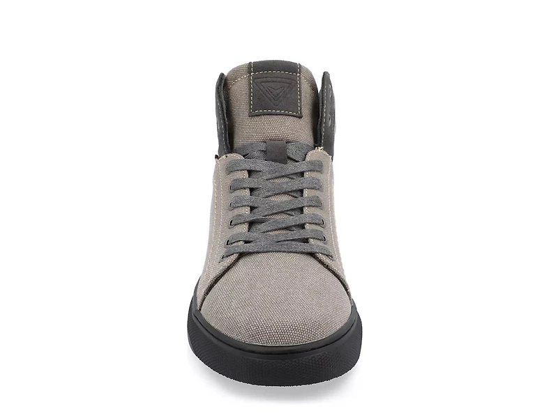 Justin Sneaker