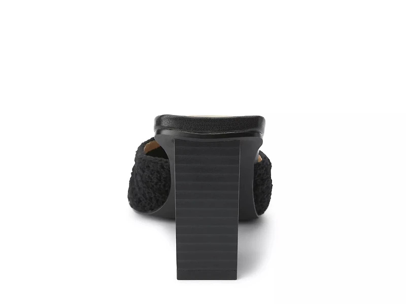 Layton Sandal