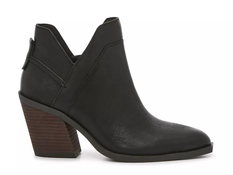 Stavie Bootie