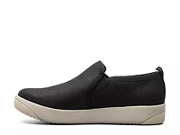 Kicker Slip-On