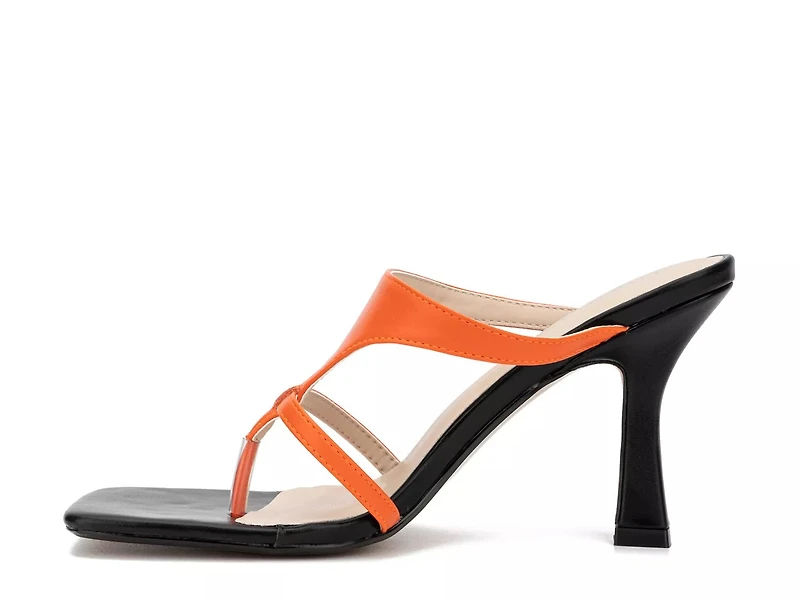 Aconite Sandal