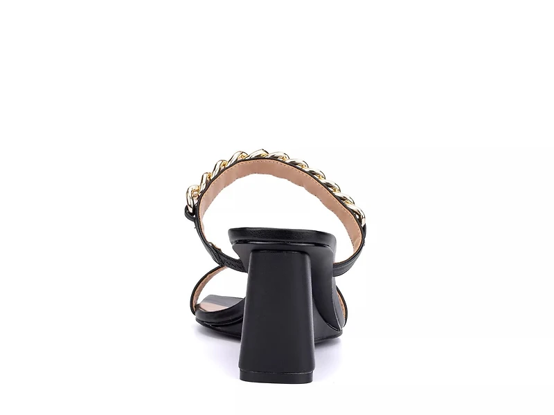 Magnifica Wedge Sandal