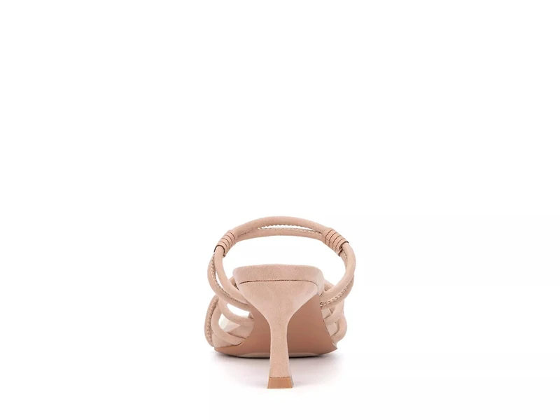 Medinilla Sandal