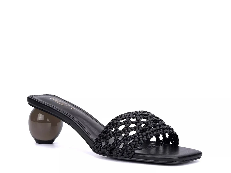 Cleo Sandal