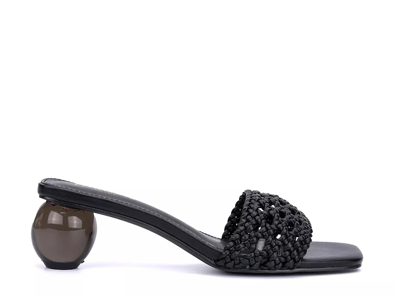 Cleo Sandal
