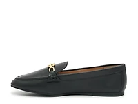 Averi II Loafer