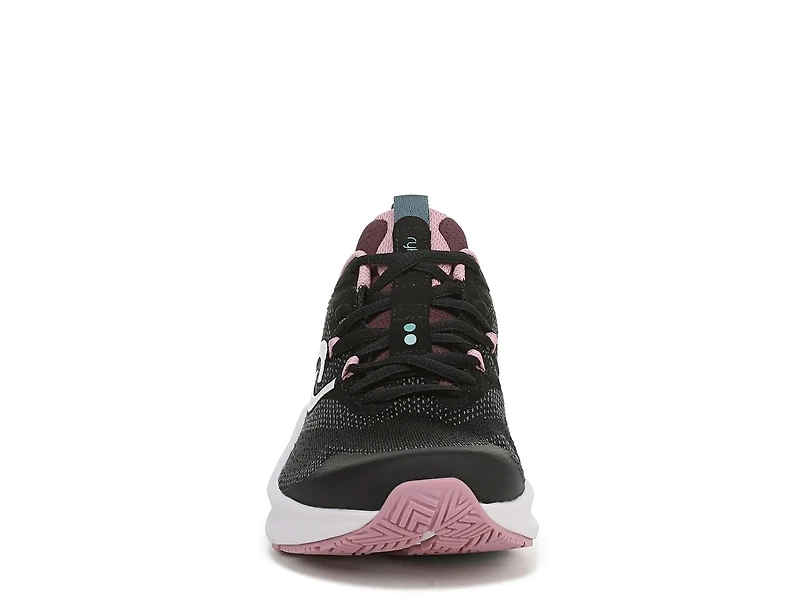 Never Quit 2 Sneaker