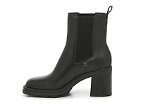 Dilana Platform Chelsea Boot