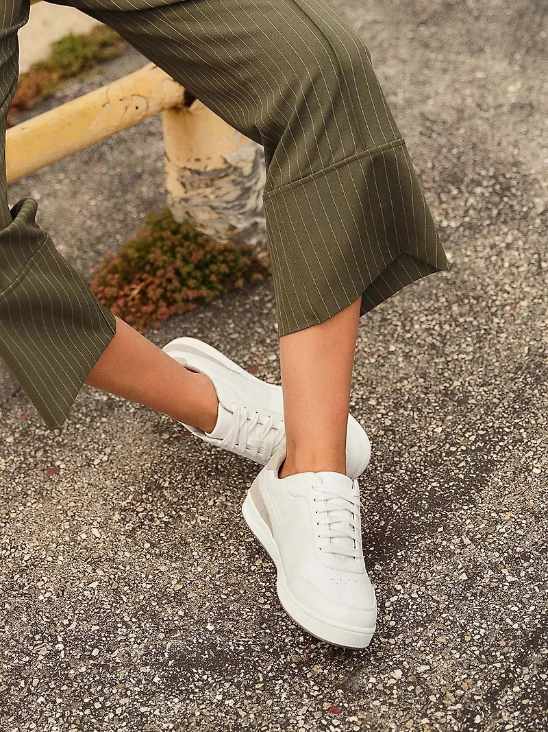 Dink It Pickleball Sneaker