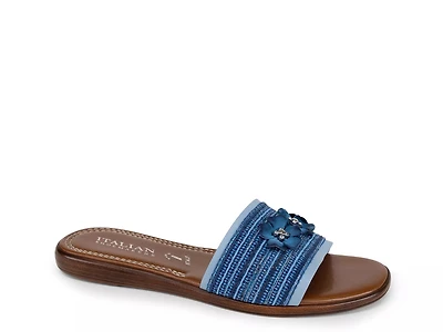 Ivanna Sandal