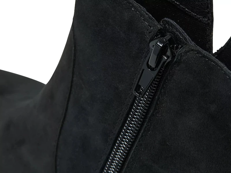 Larett Bootie