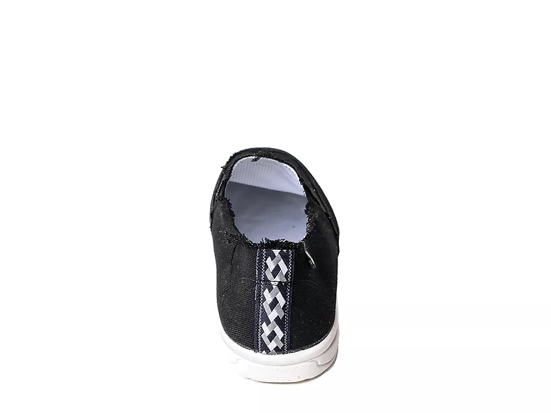 Expanse Slip-On