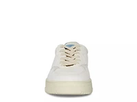 Phipps Sneaker