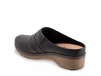 Amber Slip-On