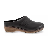 Amber Slip-On