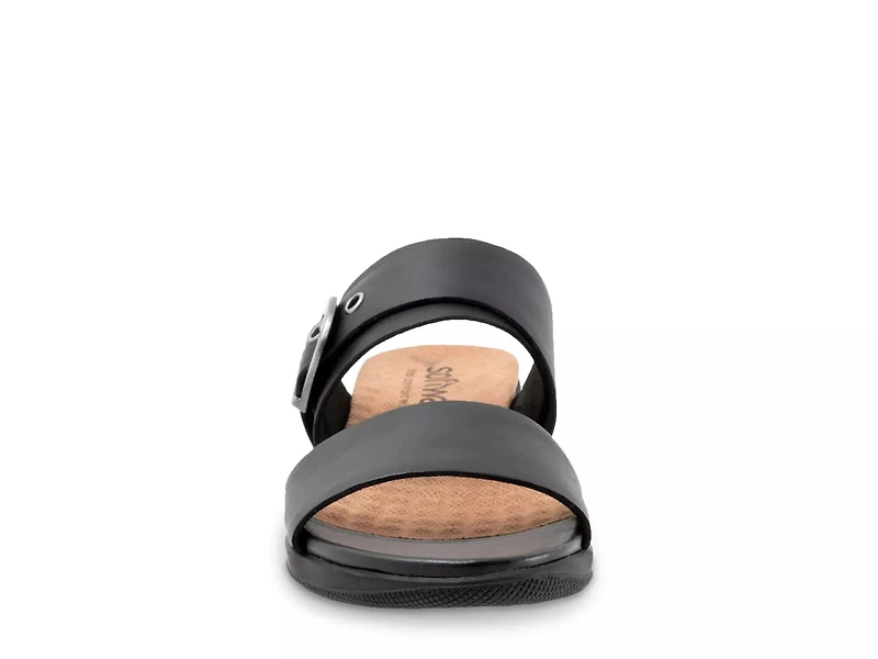 Toki Sandal