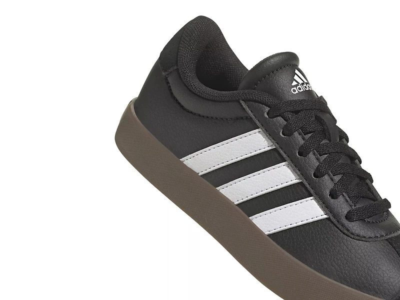VL Court Sneaker