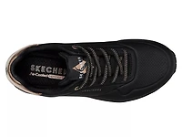 Uno Shimmer Away Sneaker