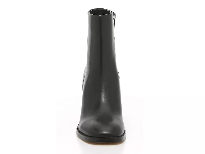 Lysia Bootie