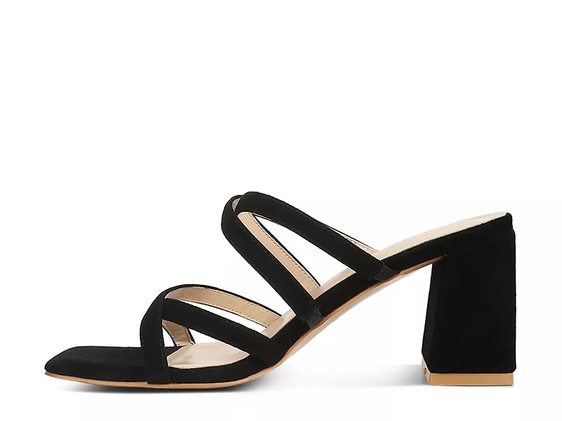 Valentina Sandal