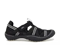 Regional Sneaker