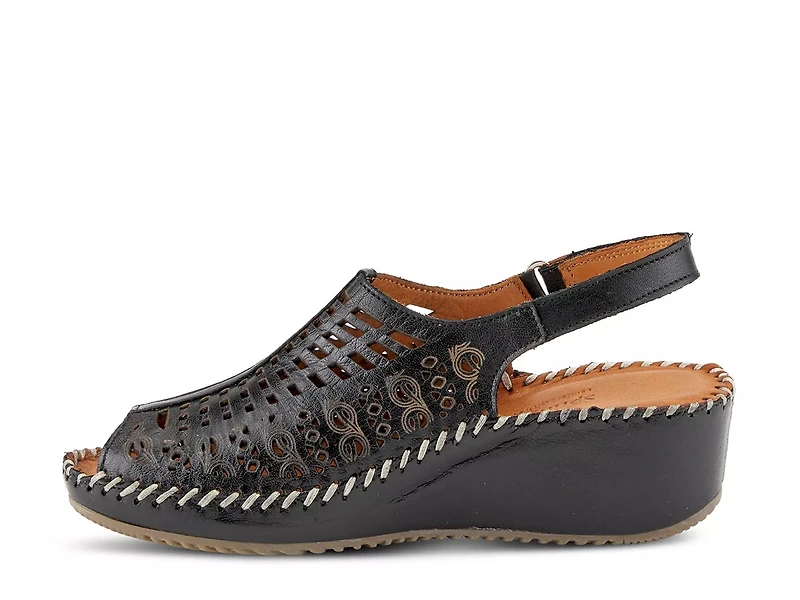 Bohemianish Wedge Sandal