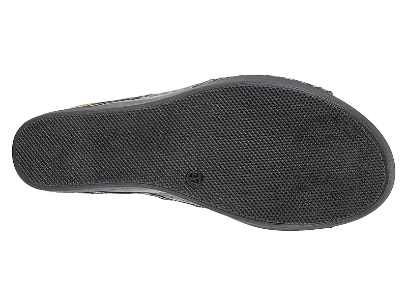 Fusa Wedge Sandal