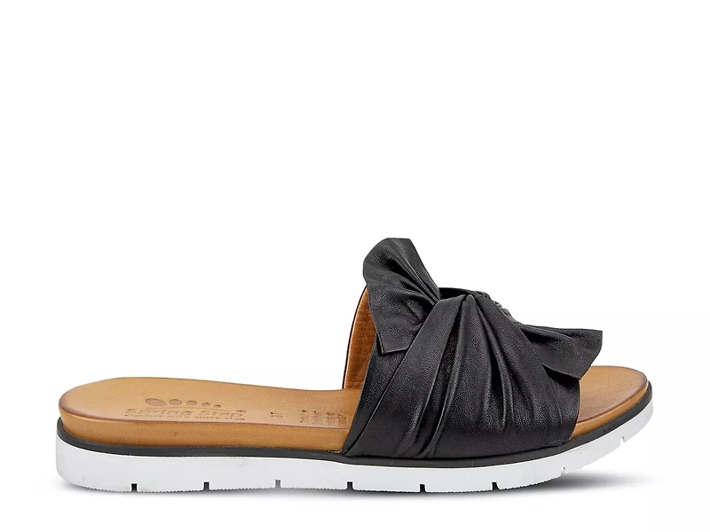 Lavona Sandal